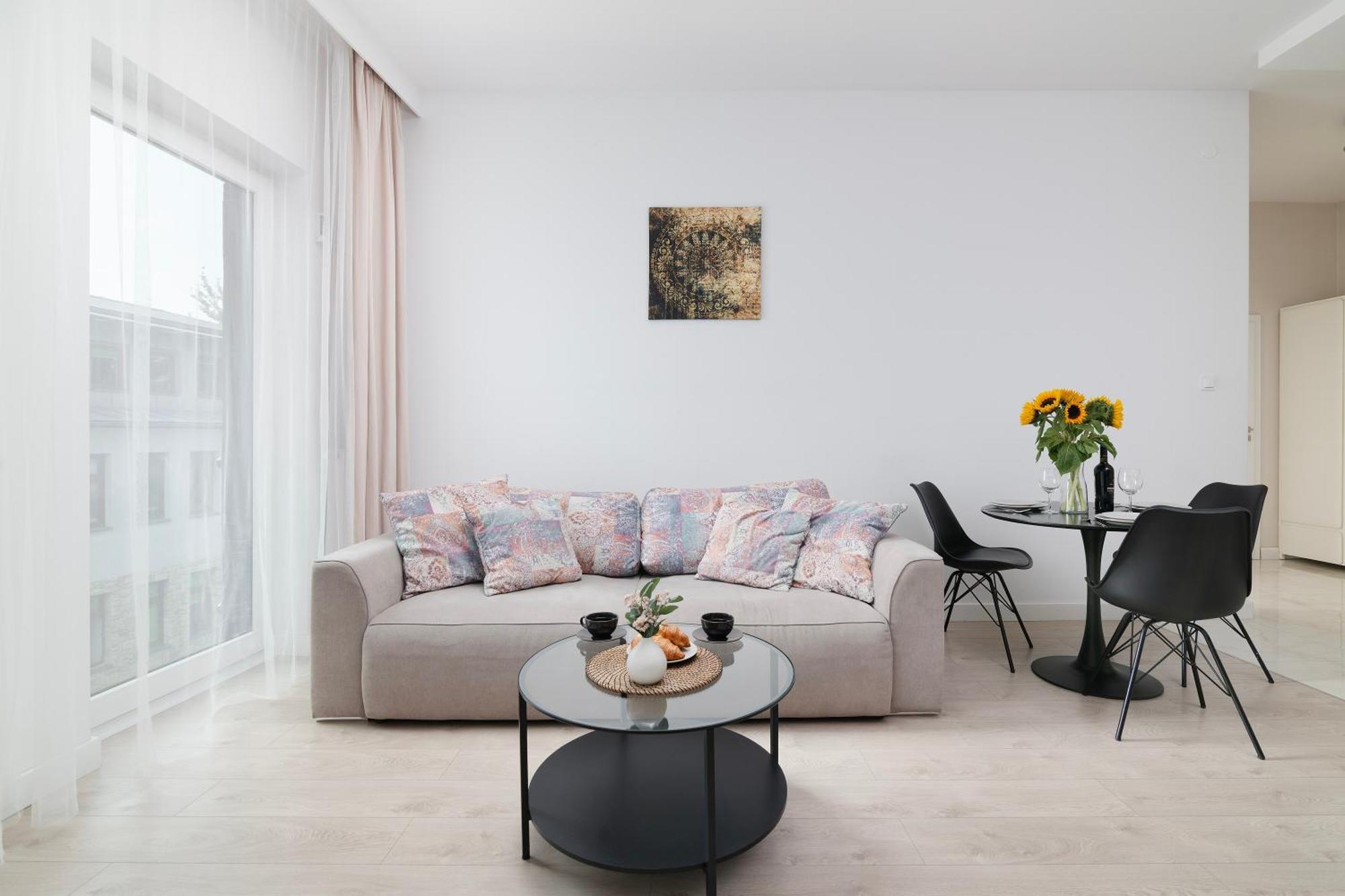 Easy Rent Apartments - Desire 루블린 외부 사진